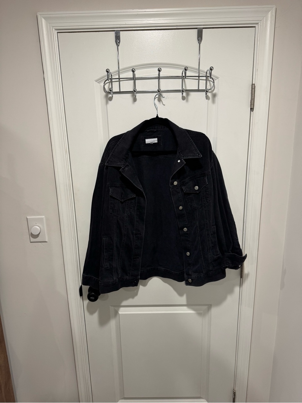 LOFT Black Denim Jacket - Women